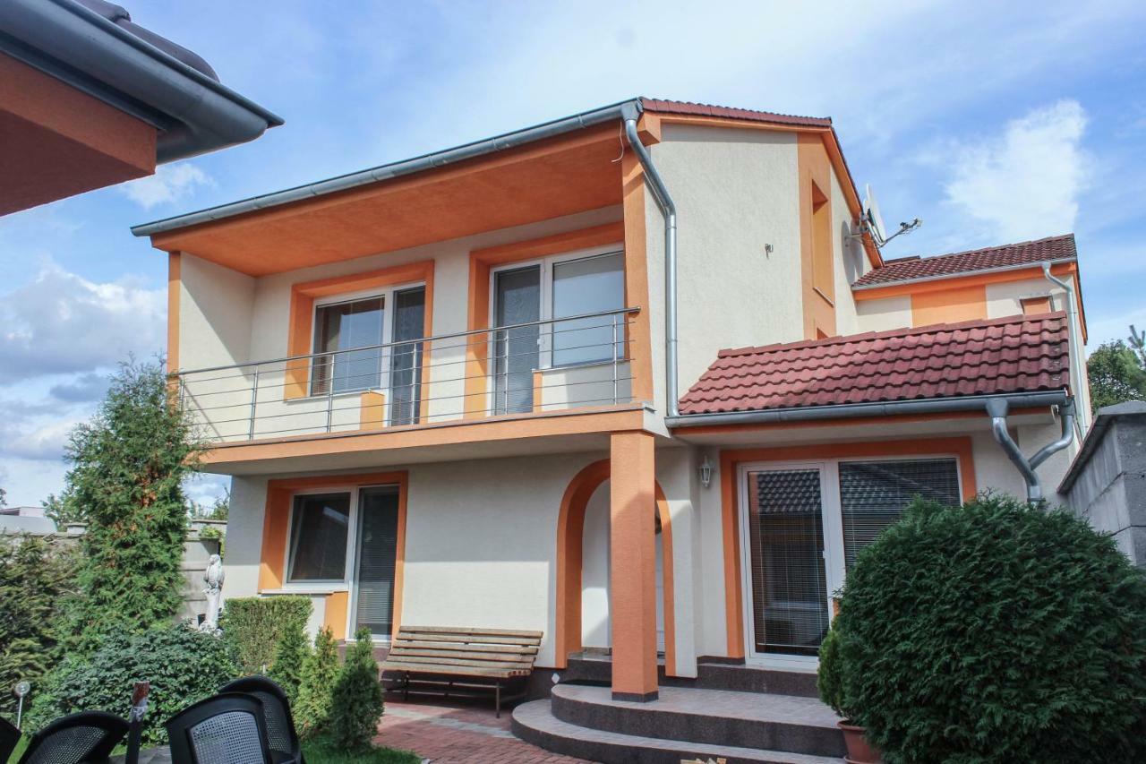 Apartman Marta Banka Екстер'єр фото