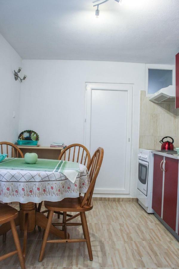 Apartman Marta Banka Екстер'єр фото